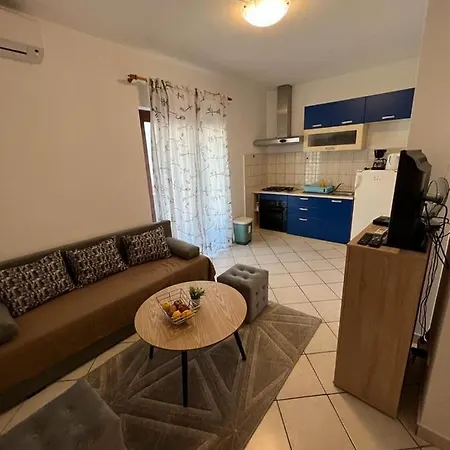 Guest house Karevic 3*